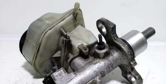 Opel Vectra C Master brake cylinder 320670701