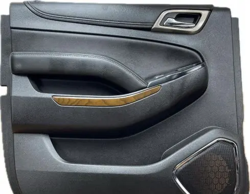GMC Yukon Front door card panel trim 84365653