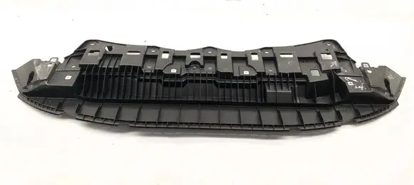 Front bumper skid plate/under tray