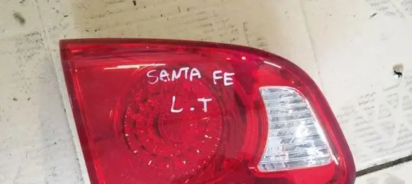 Hyundai Santa Fe Tailgate rear/tail lights