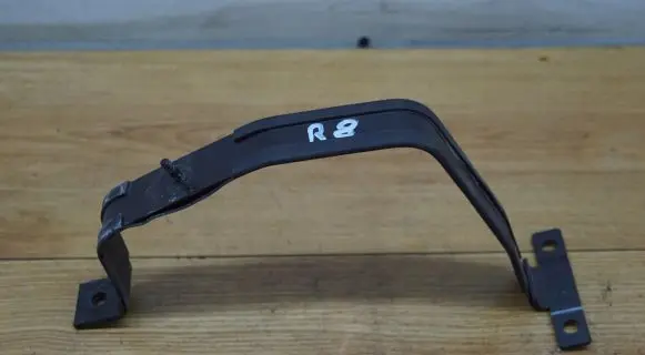 Audi R8 42 Fuel tank mounting bracket 420201653A