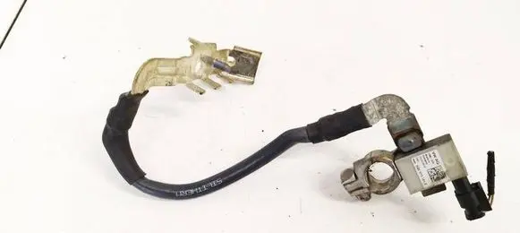Audi A3 S3 8V Positive cable (battery) 5Q0915181E