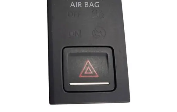Volkswagen Golf VII Hazard light switch 5G2919225