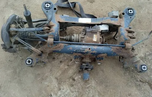 BMW 3 E90 E91 Rear axle beam 90EZTB