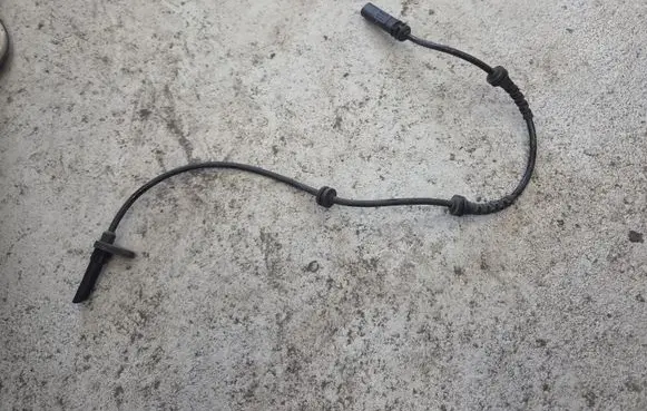 BMW 6 F12 F13 ABS rear brake sensor 6784901