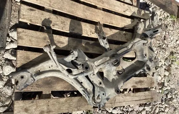 Skoda Superb B8 (3V) Front subframe 5Q0199868 3Q0411303 3Q0199315B
