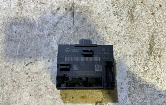 Audi A4 S4 B8 8K Door control unit/module 8X0959793F 8X0959791