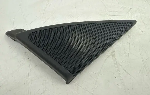 Mercedes-Benz C W203 Side speaker trim/cover A2037250294