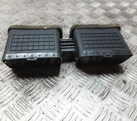 Hyundai Trajet Dash center air vent grill 974203A000