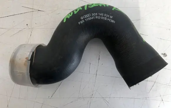 Volkswagen PASSAT B6 Engine coolant pipe/hose 3C0145834M