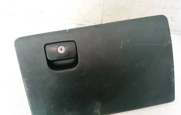 Hyundai Santa Fe Glove box 845112B000