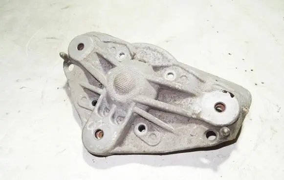 Audi Q7 4L Coil spring mount 7L0412391