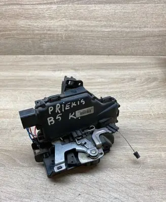 Volkswagen PASSAT B5 Front door lock 6X1837013H