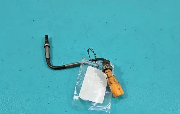 Exhaust gas temperature sensor