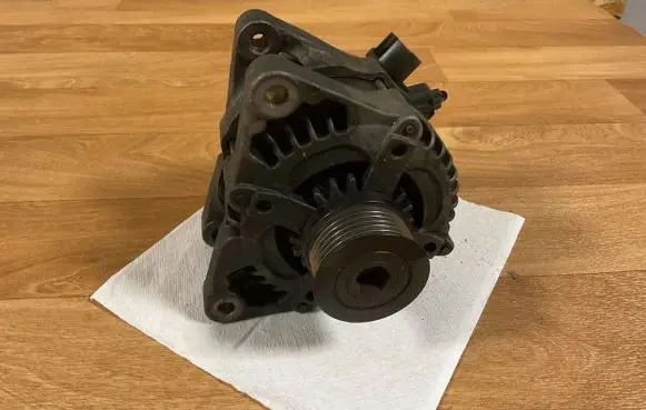 Volvo V50 Generator/alternator 1042103524 12V150A 31285595