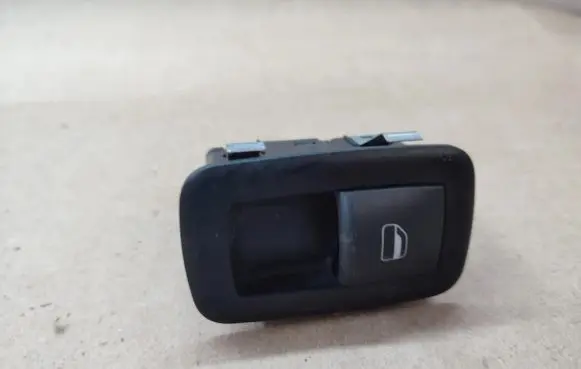 Electric window control switch