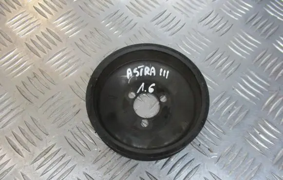 Opel Astra H Water pump pulley 