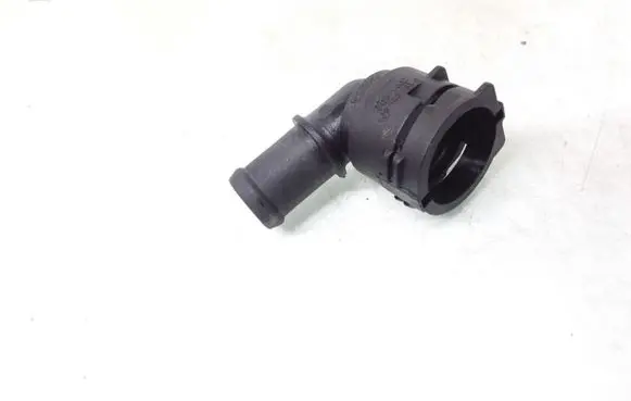 Volkswagen Polo IV 9N3 Engine coolant pipe/hose 1J0122291C