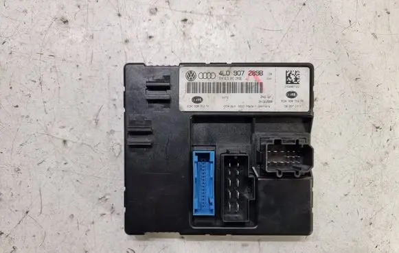 Audi Q7 4L Comfort/convenience module 4L0907289B 4L0910289E 5DK00876276