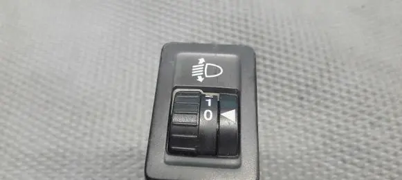 Suzuki Swift II Fog light switch 