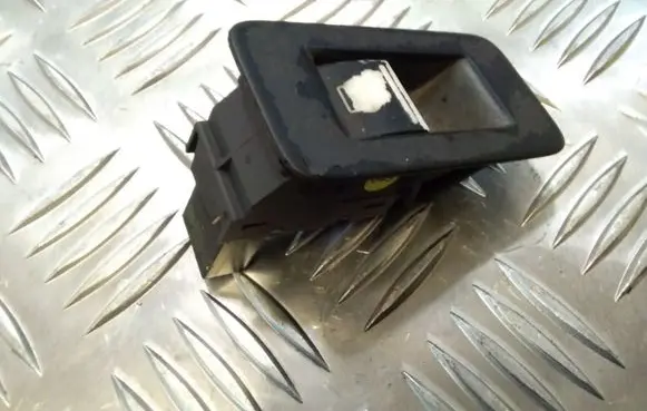 Volkswagen Touareg I Electric window control switch 1F0959855