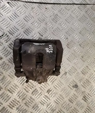 Nissan Note (E11) Front brake caliper