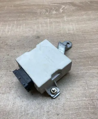 Toyota Corolla E120 E130 Window wiper relay 8594005030 150696