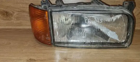 Volkswagen PASSAT B3 Headlight/headlamp 13348000