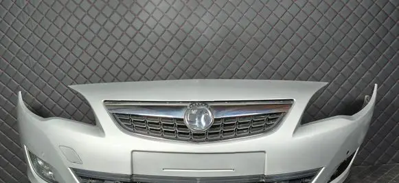 Opel Astra J Front bumper 