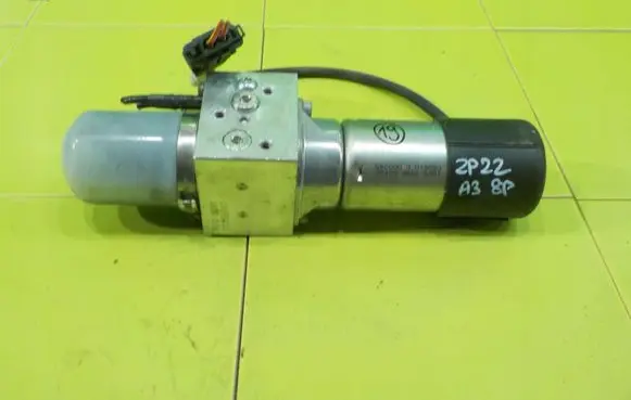 Audi A3 S3 8P Sunroof motor/actuator DAI1110913 ZP22