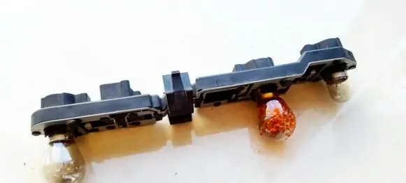 Volvo S60 Tail light bulb cover holder 153852