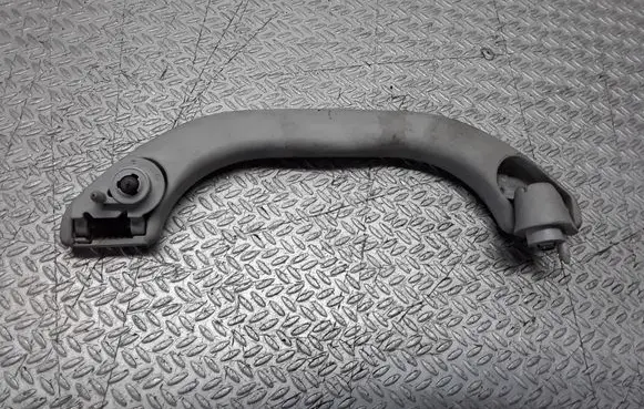 Volkswagen PASSAT B5.5 Front interior roof grab handle 3B0857607A