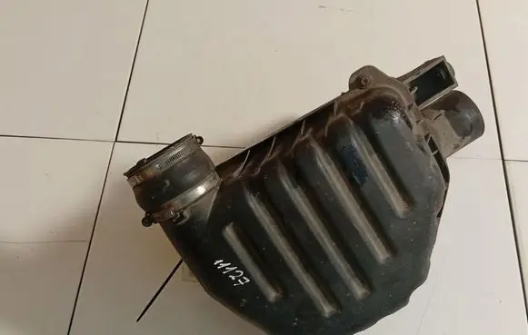 Chevrolet Captiva Air filter box 96628880