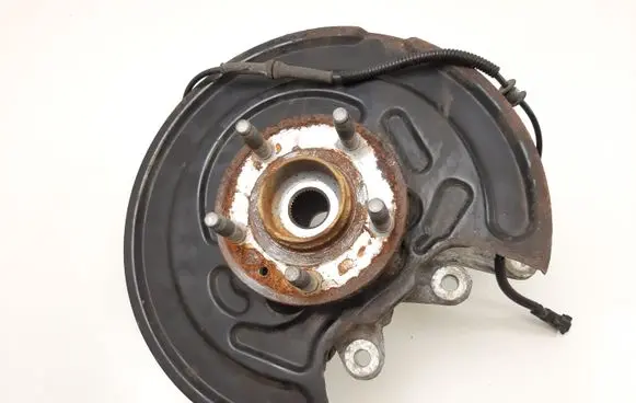 Ford Explorer Rear wheel hub DB535B758A