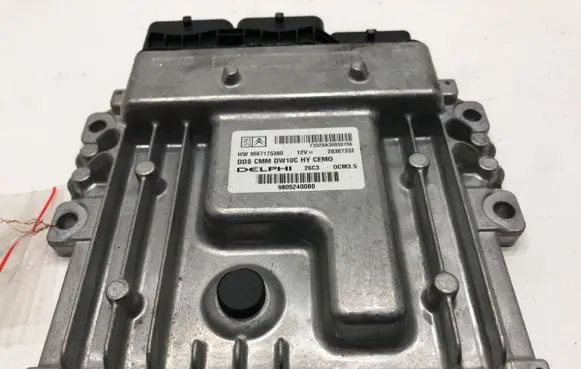 Peugeot 3008 I Engine control unit/module ECU 9805240080