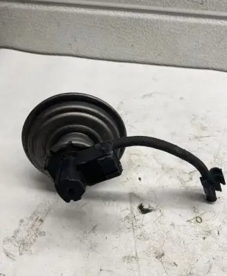 BMW X1 E84 EGR valve 70068412