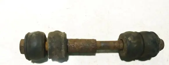 Mitsubishi Carisma Front anti-roll bar/stabilizer link 