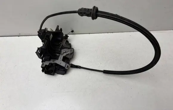 Skoda Fabia Mk1 (6Y) Front door lock 3B1837015