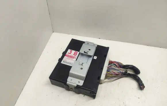 Suzuki Baleno EG Engine control unit/module 1122000740