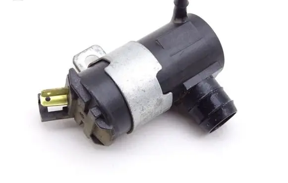 Mitsubishi Pajero Windscreen/windshield washer pump