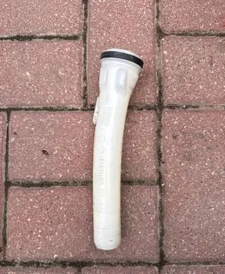 Opel Astra J Window washer liquid tank fill tube 401140137