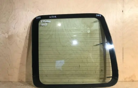 Peugeot Partner Loading door trunk window/glass AS2 PILKINGTON