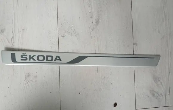 Skoda Octavia Mk3 (5E) Front sill trim cover 5E0853814E 5E0853814