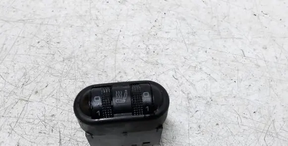 Volkswagen Sharan Seat heating switch 7M0963563B 95VW19K314
