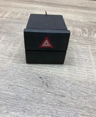Opel Meriva A Hazard light switch 93332970