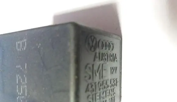 Audi A6 S6 C5 4B Other relay 431955531