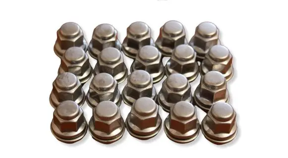 Toyota Corolla E210 E21 Nuts/bolts 9094201033