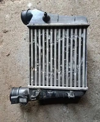 Audi A4 S4 B7 8E 8H Intercooler radiator 8E0145805