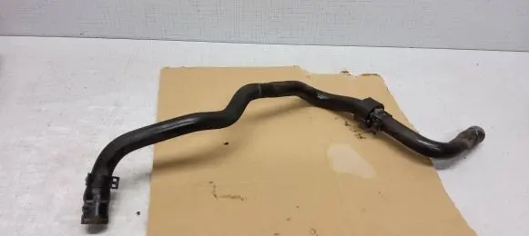 Volkswagen Caddy Coolant pipe/hose 16143T1