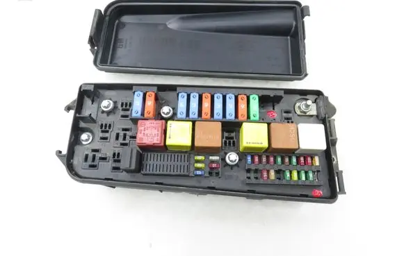 Opel Vectra C BSM Control unit 13187508EM